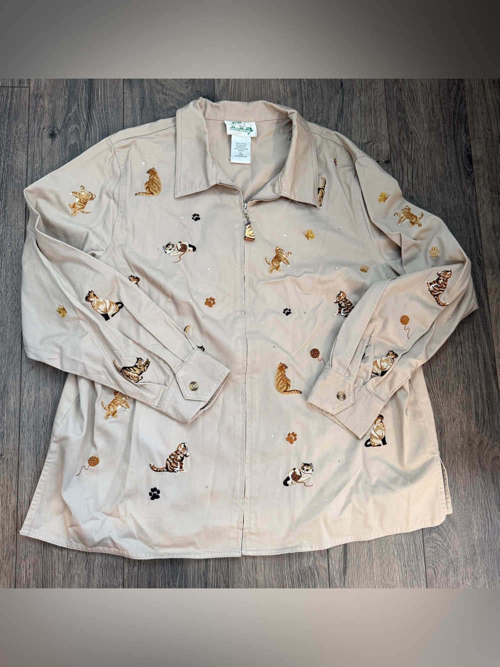 Quacker Factory Beige Cat Embroidered Jacket